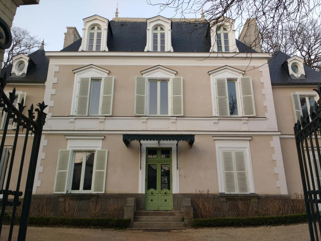 Le bâtiment d'Iskis